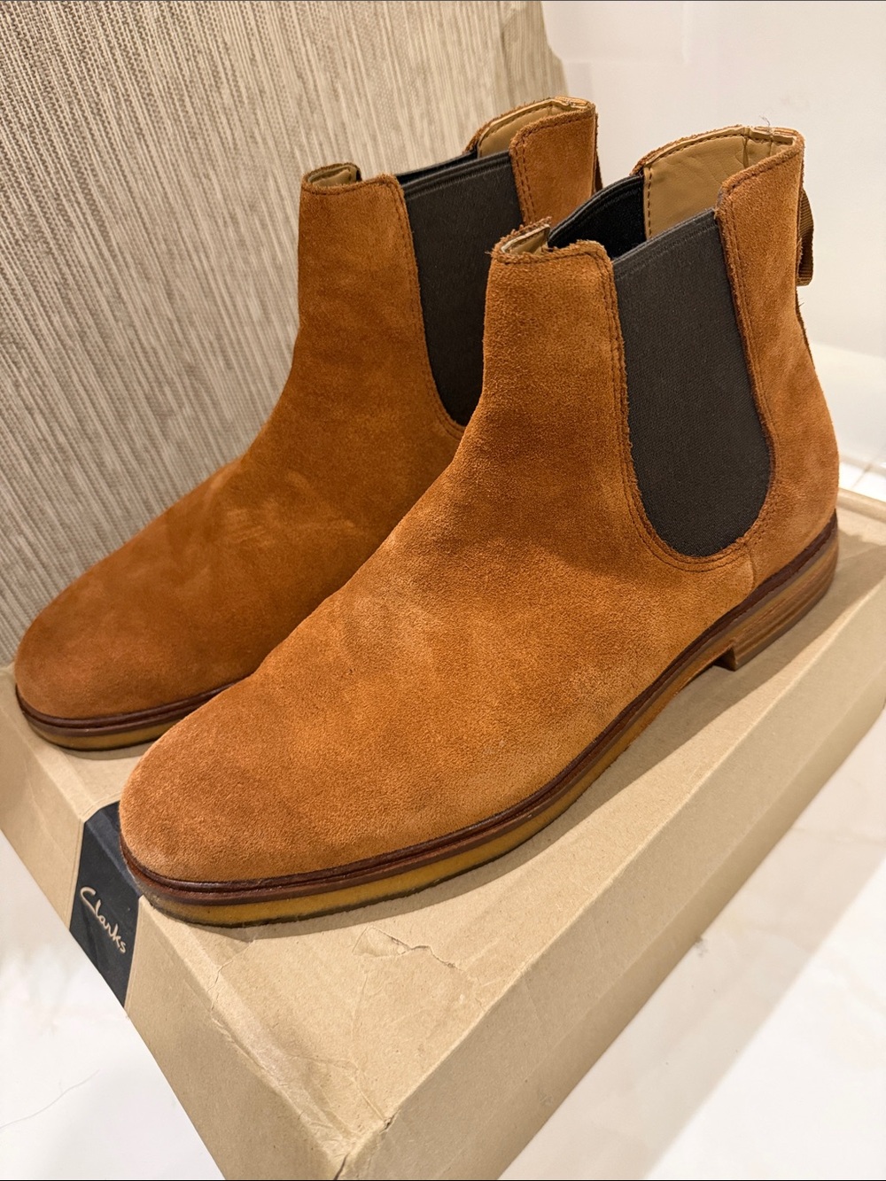 Clarks Men's Suede Boots in Tan Brown